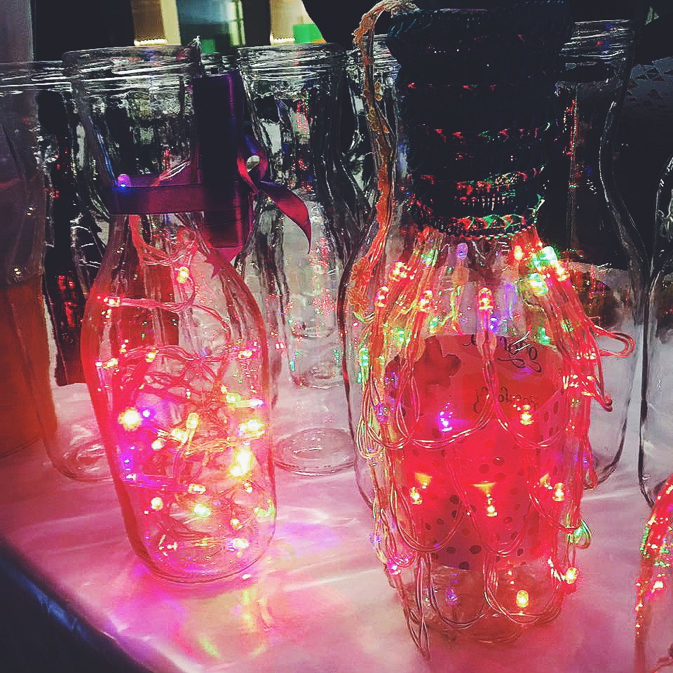 Светильники из бутылок