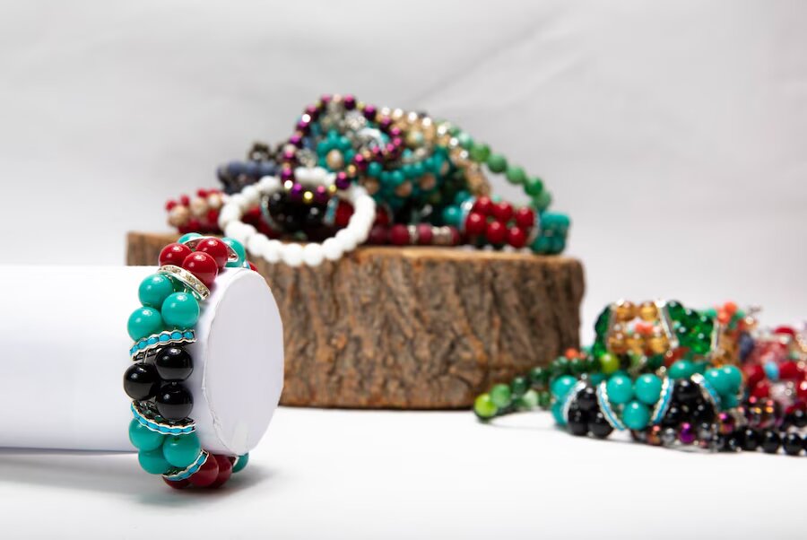 Браслет из Бусин Мастер Класс /Колье из бусин Своими Руками/ Necklace of beads / Bead Bracelet!